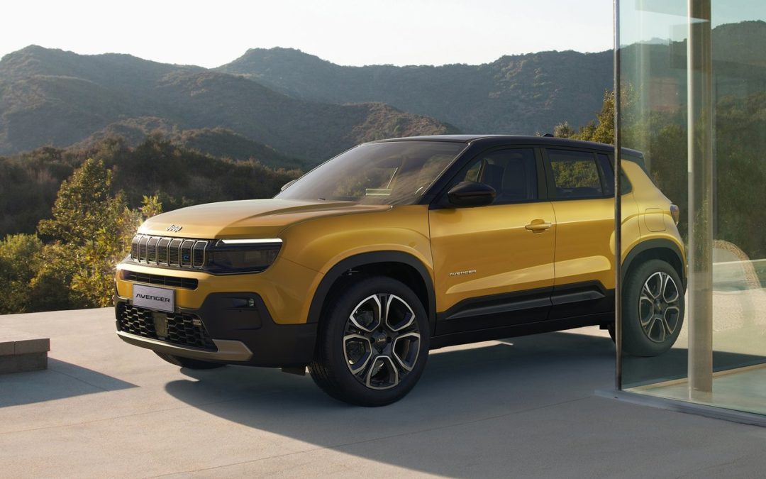Jeep Avenger kåret til årets bil 2023 i Europa